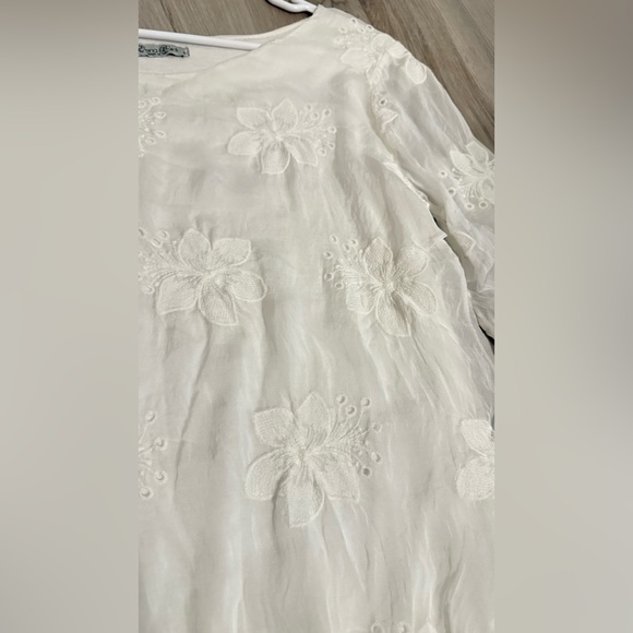 Elena Baldi Top Silk BLEND IVORY Blouse Size M. Excellent condition. - Picture 2 of 5